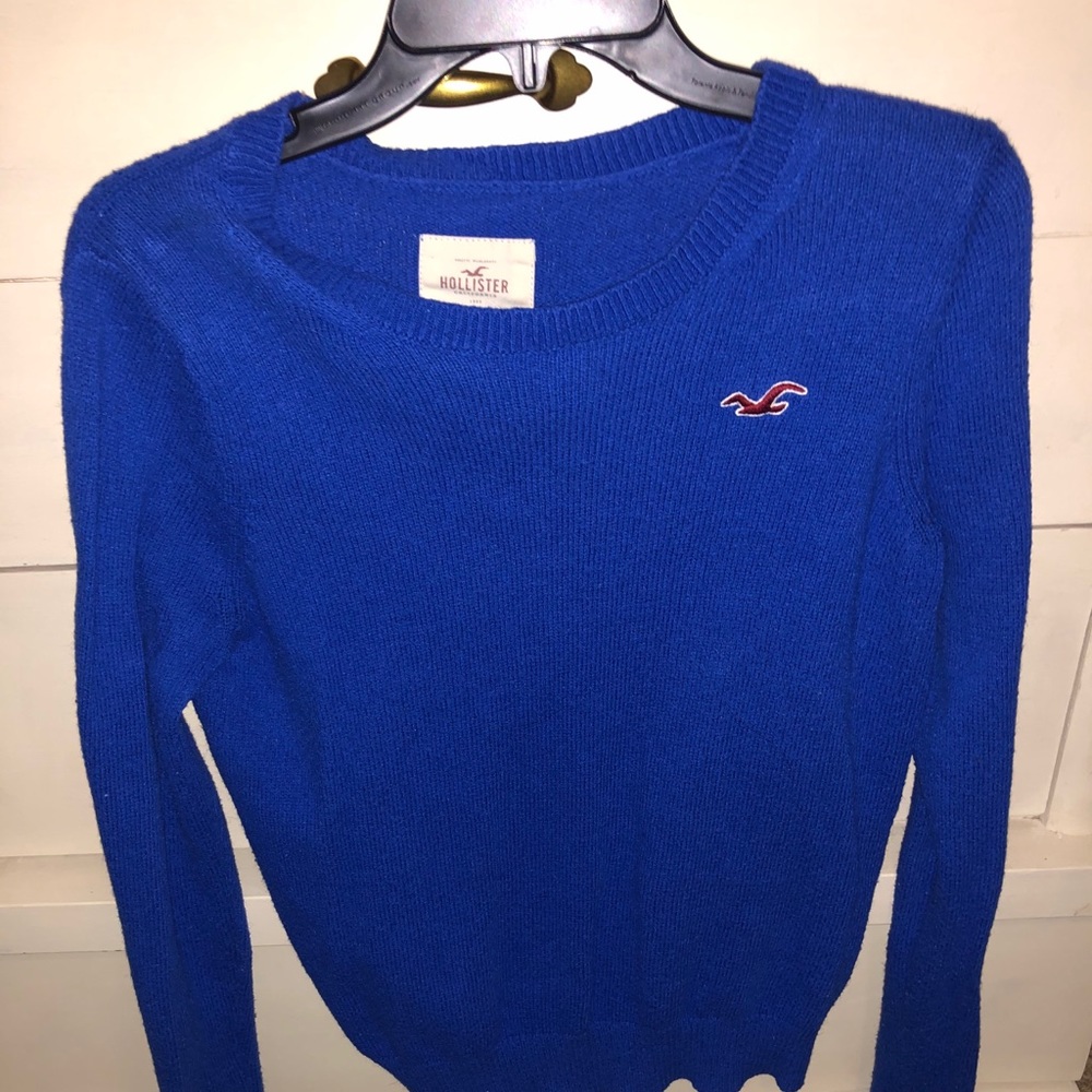Small Blue Hollister Sweater